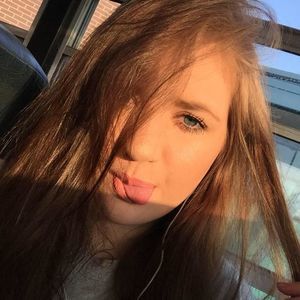 Meet your Posher, Britney nicole